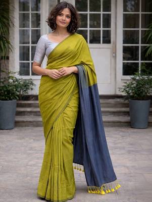 Green handloom khadi cotton contrast pallu thread latkans sarees 1