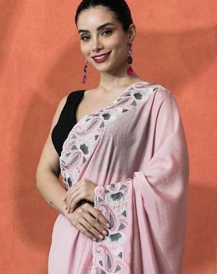 Pink embellished embroidered saree with unstitched blouse 5