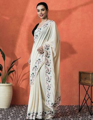 Cream embroidered saree with blouse piece 3