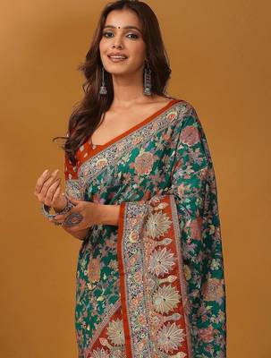 Green floral silk blend designer banarasi saree 5
