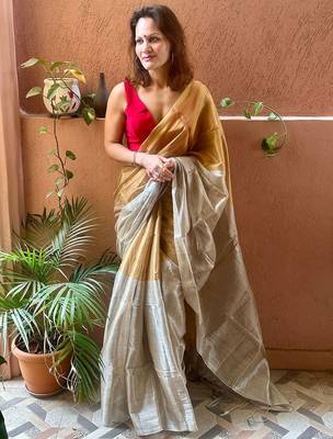 Beige solid saree 1