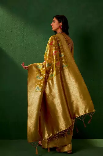 Gold ethnic motifs woven designed kanjeevaram saree