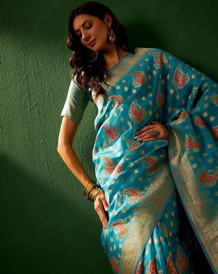 Teal eyhnic motifs woven designed kanjeevaram saree 1