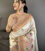 Off white woven design silk blend handloom jamdani saree