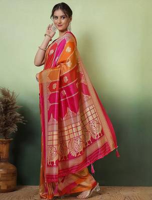 Pink woven design zari saree with unstitched blouse 3