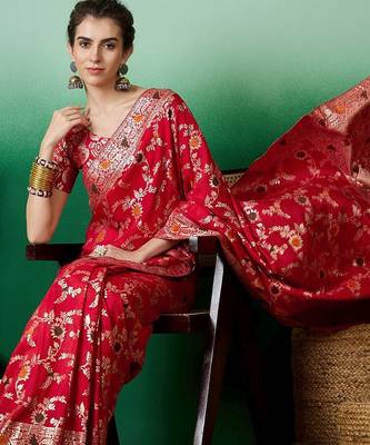 Red ethnic motif zari woven tassel detail kanjeevaram saree 1