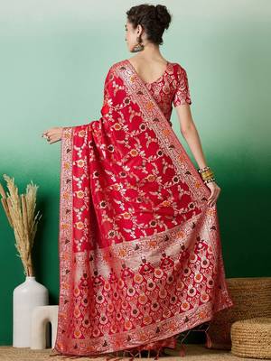 Red ethnic motif zari woven tassel detail kanjeevaram saree 4