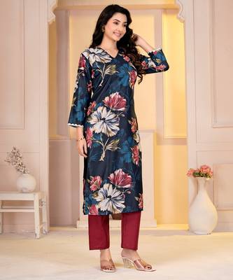 Teal digital printed muslin straight kurta with bottom 2
