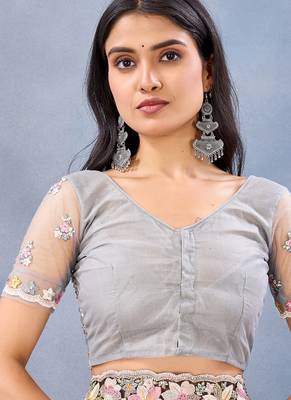 Designer white resham zarkan stone embroidery work net saree 4