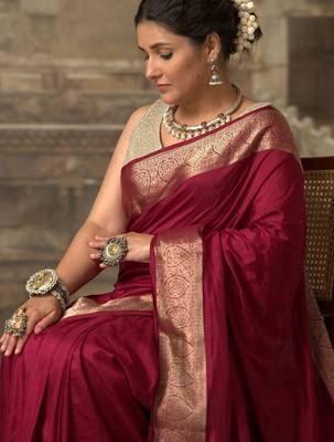 Maroon zari woven border saree 2
