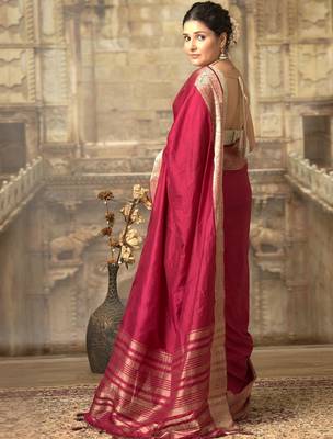 Maroon zari woven border saree 3