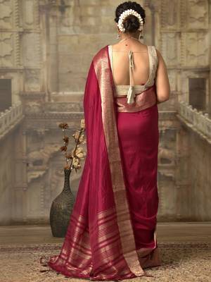 Maroon zari woven border saree 4