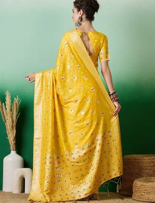 Yellow ethnic motif zari woven tassel detail kanjeevaram saree 4