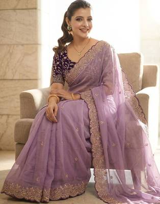 Lavender geometric embroidered saree with blouse piece 4