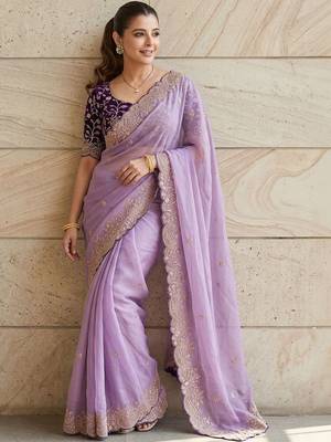 Lavender geometric embroidered saree with blouse piece 5