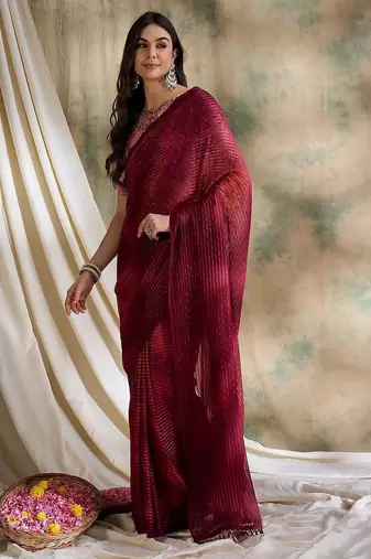 Red printed saree with blouse