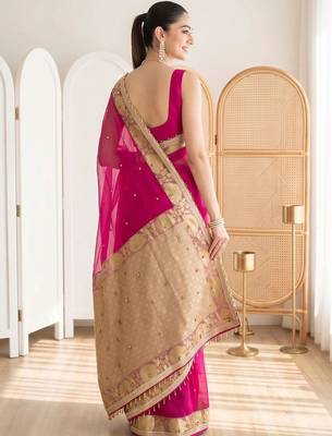 Magenta woven design beads and stones silk blend designer banarasi saree 2