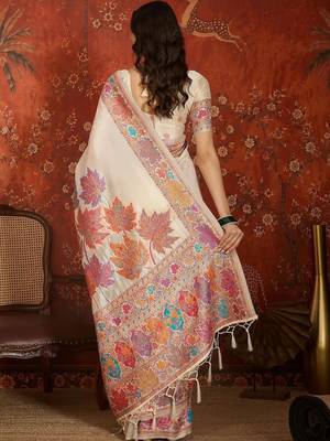 Off white woven design zari silk blend jamdani saree 4
