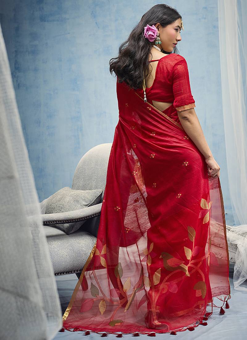 red munga cotton blend handloom weaving festive wear saree