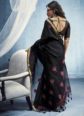black munga cotton blend handloom weaving festive wear saree 4