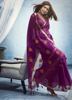 magenta munga cotton blend handloom weaving festive wear saree 3
