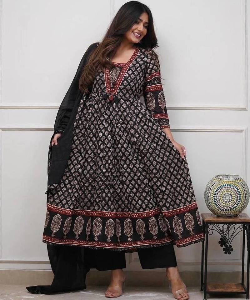 Black cotton floral printed ethnic kurta set with dupatta
