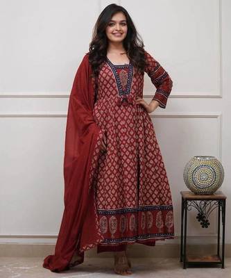 Maroon cotton floral printed ethnic kurta set with dupatta 1