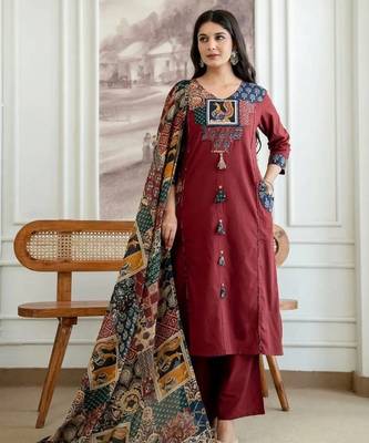 Maroon cotton geometric printed ethnic kurta set with dupatta 1