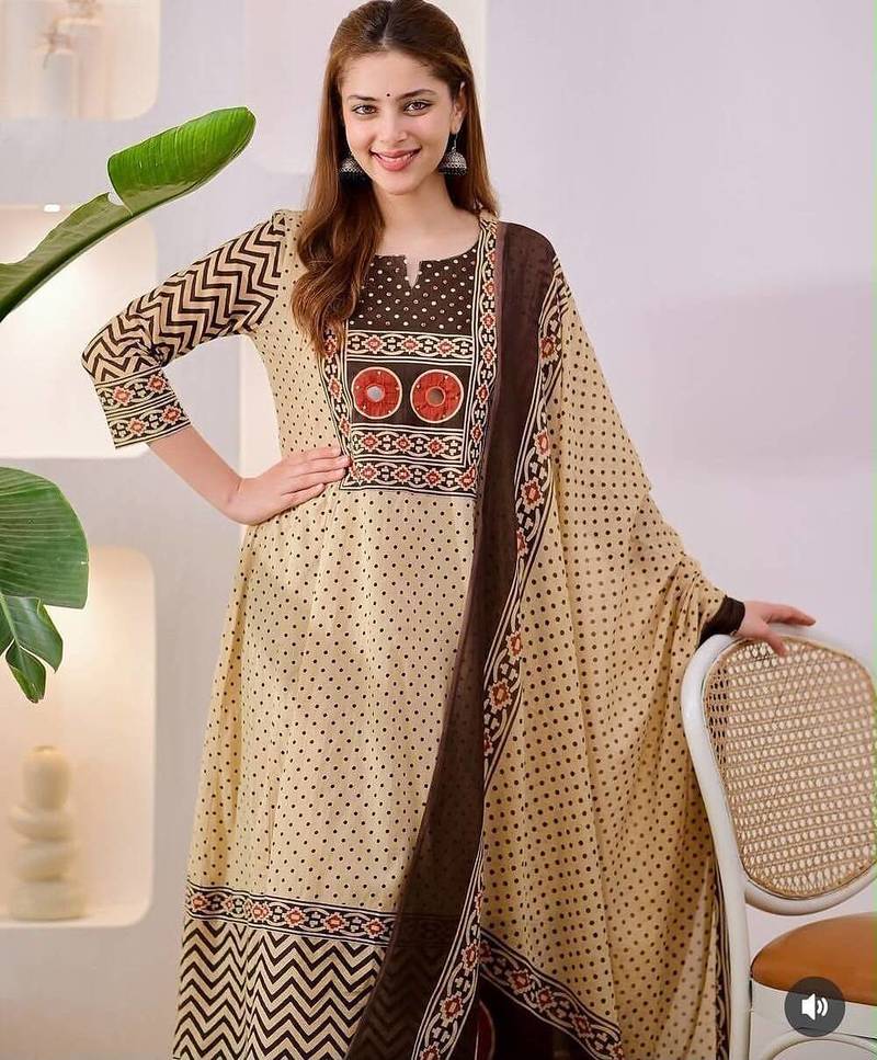 Brown cotton geometric printed ethnic kurta set with dupatta
