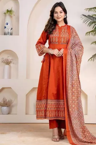 Orange cotton geometric printed ethnic kurta set with dupatta