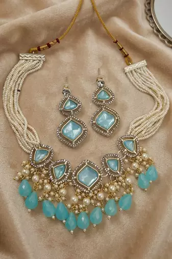 Mint blue pearl choker set
