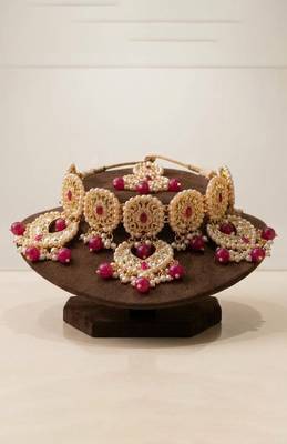 Pink Color Kundan pearl bridal set 4