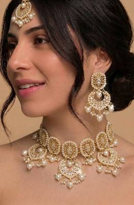 Royal Gold Pearl Bridal Necklace Set 1