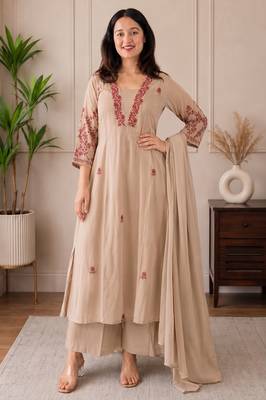 Women beige floral embroidered silk blend kurta with trouser pant & dupatta set 1