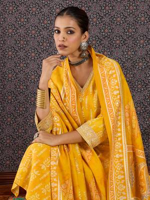 Yellow chanderi silk embroidered kurta trouser dupatta set 1