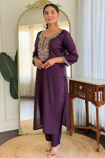 Burgundy silk blend embroidered kurta trouser dupatta set