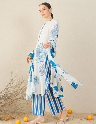 White pure cotton printed kurta trouser dupatta set 3