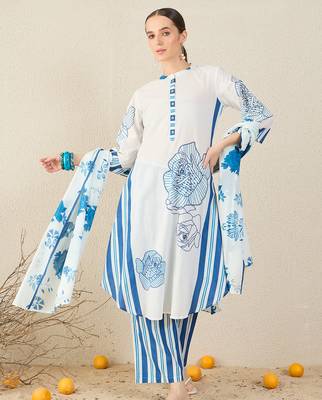 White pure cotton printed kurta trouser dupatta set 4
