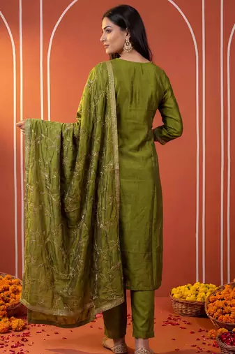Green silk blend embroidered kurta trouser dupatta set
