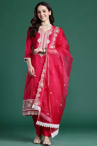 Pink silk blend embroidered kurta trouser dupatta set