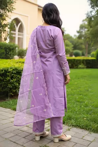 Lavender silk blend embroidered kurta trouser dupatta set