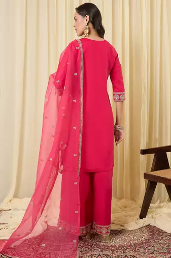 Pink silk blend embroidered kurta trouser dupatta set