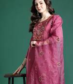 Pink silk blend embroidered kurta trouser dupatta set