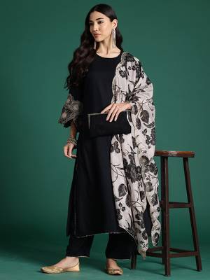 Black viscose rayon printed kurta trouser dupatta set 1
