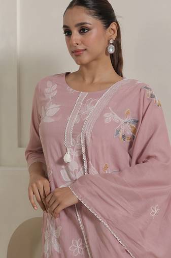 Pink pure cotton embroidered kurta trouser dupatta set