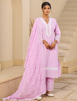 Pink pure cotton embroidered kurta trouser dupatta set 3