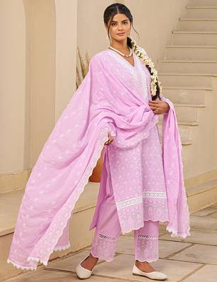 Pink pure cotton embroidered kurta trouser dupatta set 4