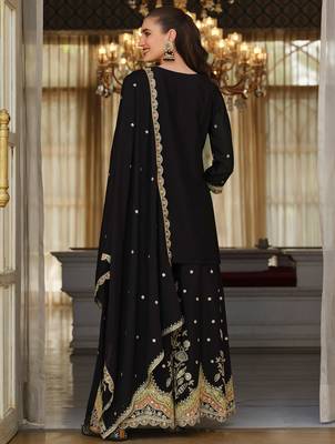 Black silk blend embroidered kurta trouser dupatta set 2