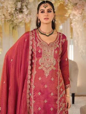 Pink silk blend embroidered kurta trouser dupatta set 2
