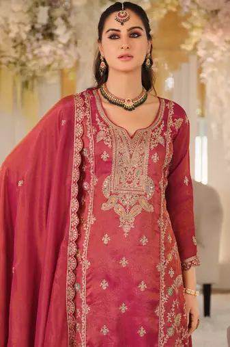 Pink silk blend embroidered kurta trouser dupatta set